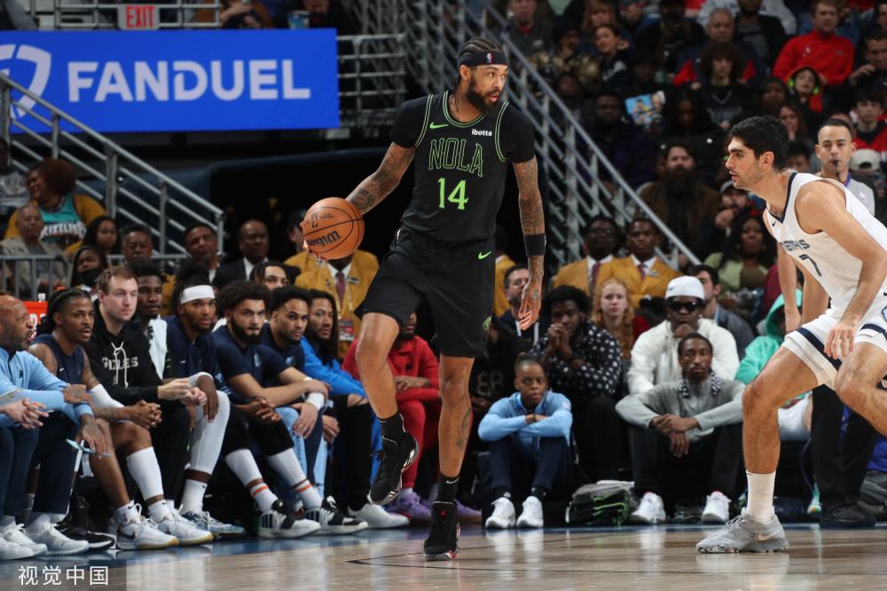 中表现出色 中表现出色