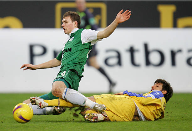 令人瞩目的 令人瞩目的