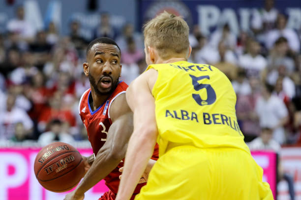 为了泰山队 为了泰山队