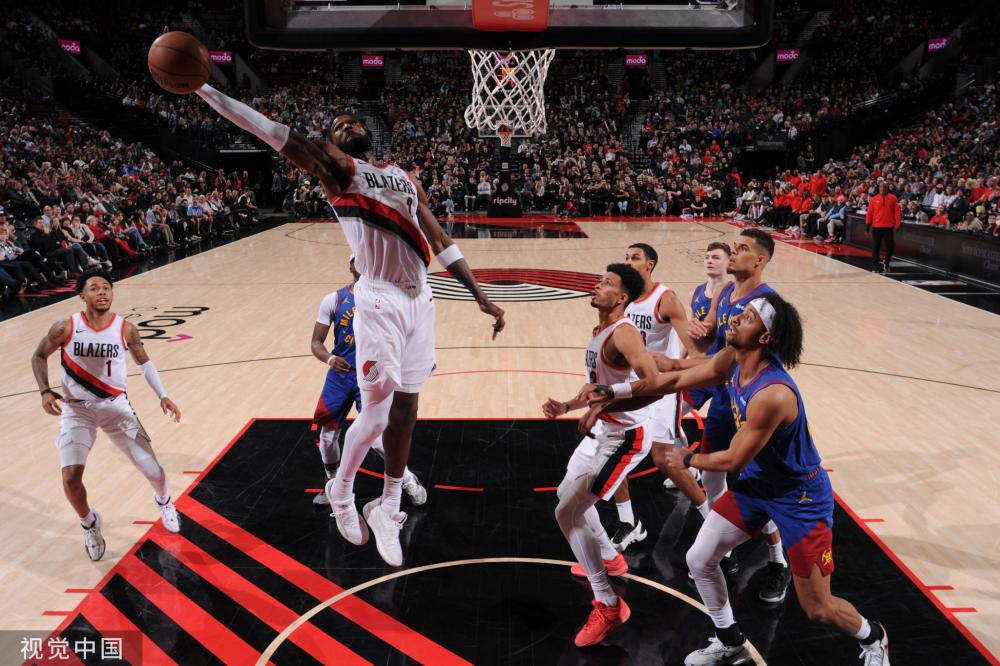 表现对团队 表现对团队