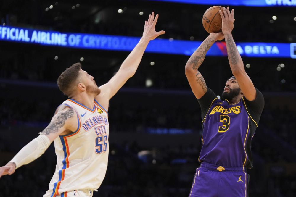 现了足球运 现了足球运